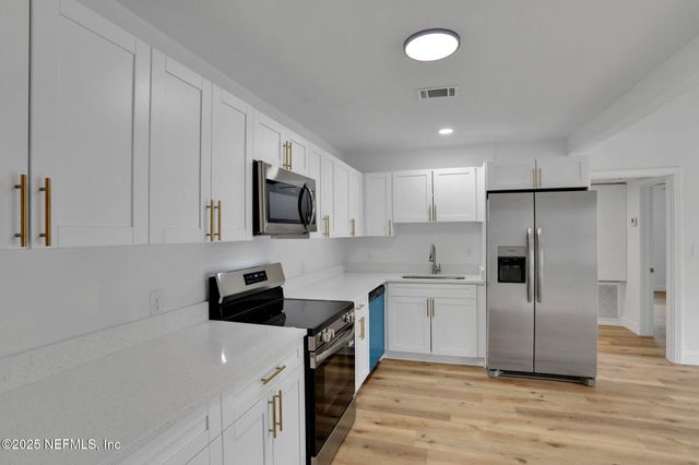 3139 PHYLLIS Street, Jacksonville, FL 32205