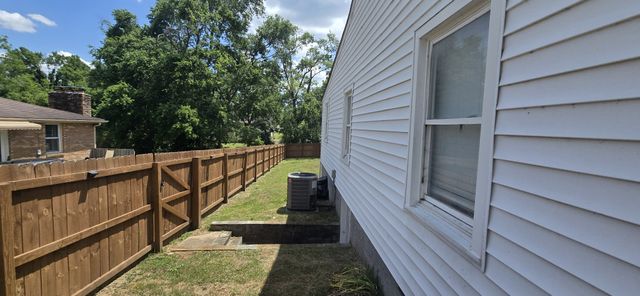 219 Morton Ave, Nashville, TN 37211