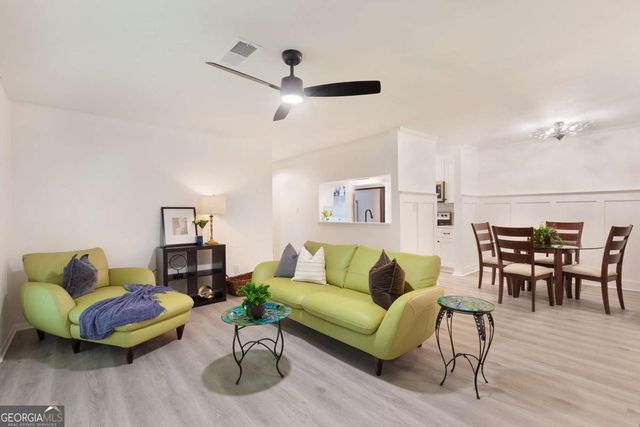 403 Tuxworth Circle, Decatur, GA 30033