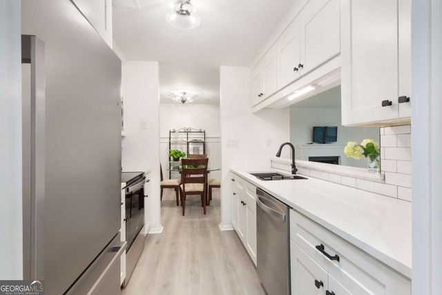 403 Tuxworth Circle, Decatur, GA 30033