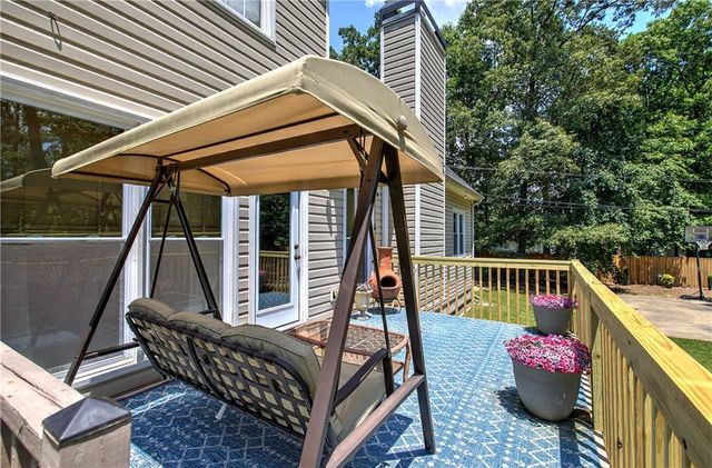 40 Rocky Mountain Pass, Adairsville, GA 30103