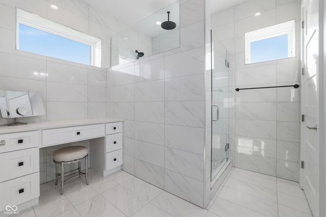 8460 Hunt Club Road, Zionsville, IN 46077