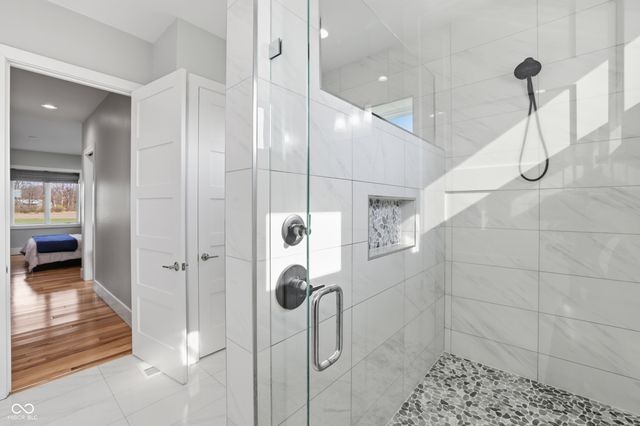 8460 Hunt Club Road, Zionsville, IN 46077