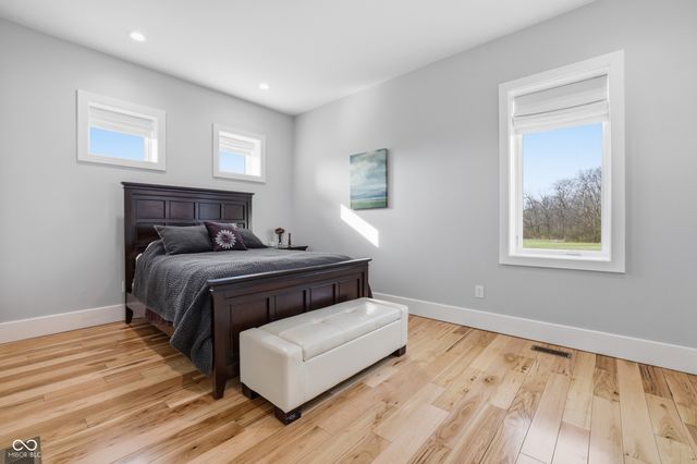 8460 Hunt Club Road, Zionsville, IN 46077