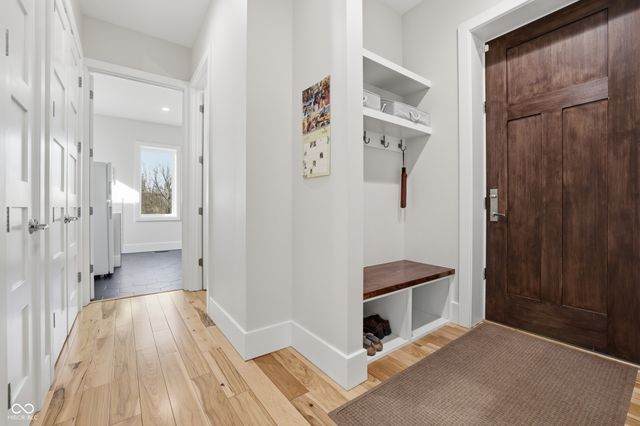 8460 Hunt Club Road, Zionsville, IN 46077