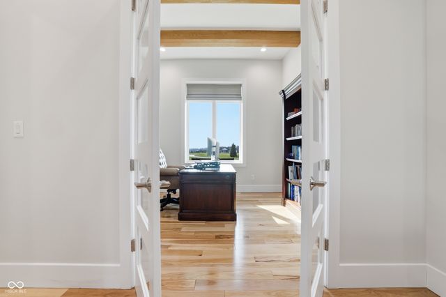 8460 Hunt Club Road, Zionsville, IN 46077