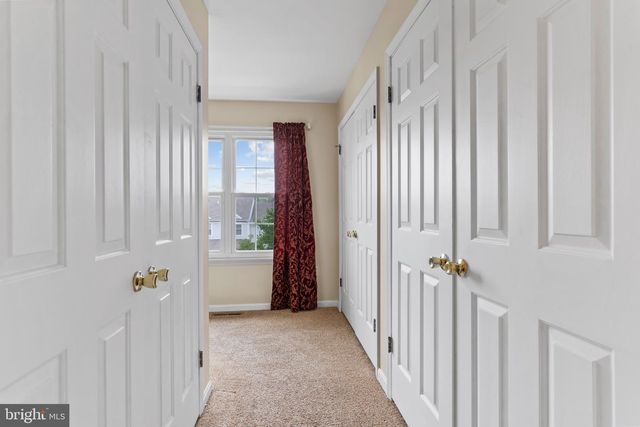 6153 SPRING KNOLL DR, Harrisburg, PA 17111