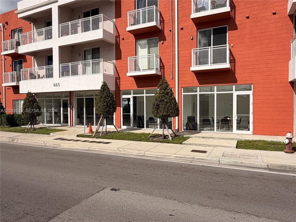 665 E 49 Street, Hialeah, FL 33013