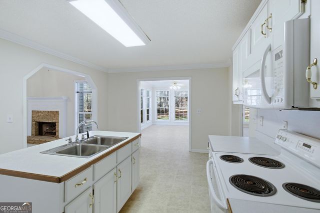 190 Cambridge Way, Covington, GA 30016