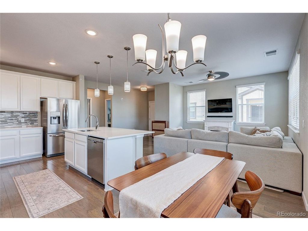 4777 Copeland Cir 204, Highlands Ranch, CO 80126