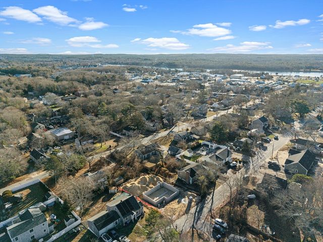 40-A Lafayette Ave, Bourne, MA 02532