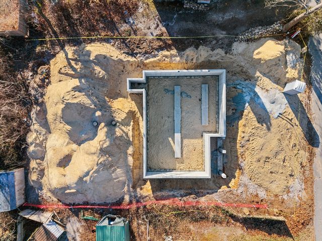 40-A Lafayette Ave, Bourne, MA 02532