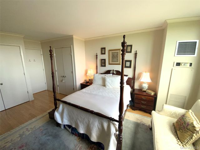 26910 Grand Central Parkway 19Y, Floral Park, NY 11005