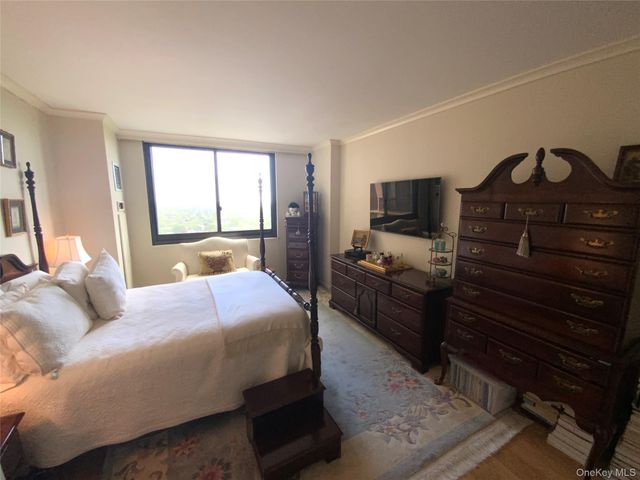 26910 Grand Central Parkway 19Y, Floral Park, NY 11005
