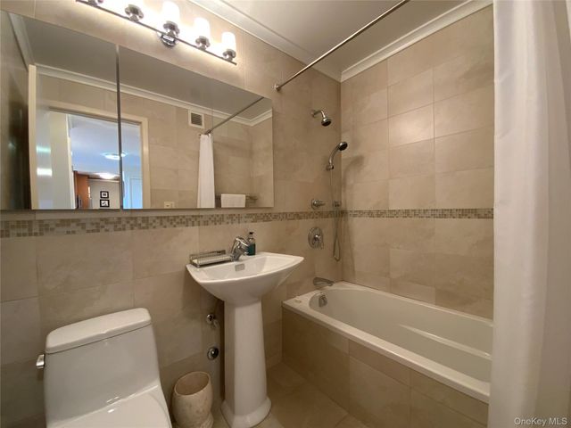 26910 Grand Central Parkway 19Y, Floral Park, NY 11005