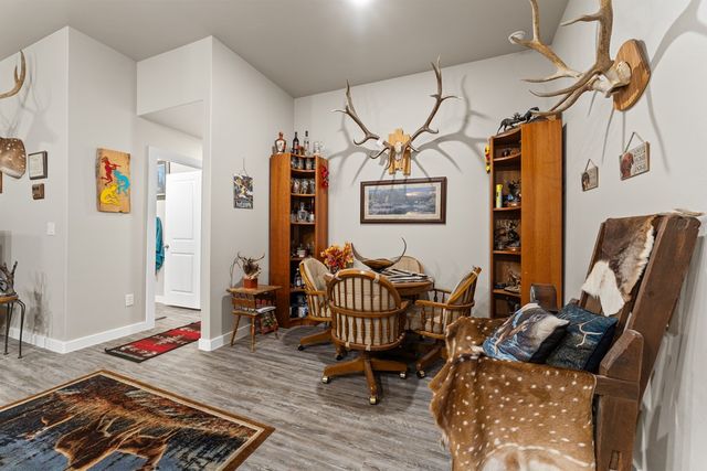 1303 Inselberg St, Midland, TX 79705