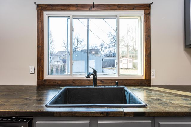 177 Cleveland Avenue, Versailles, KY 40383