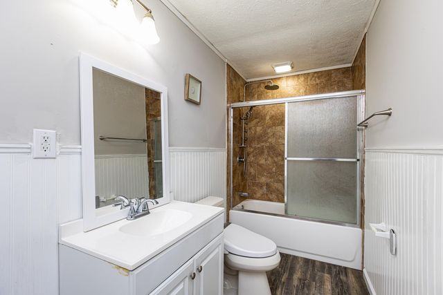 177 Cleveland Avenue, Versailles, KY 40383