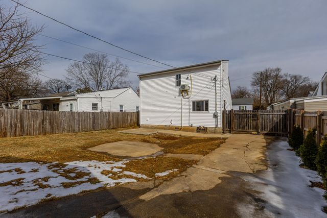 177 Cleveland Avenue, Versailles, KY 40383