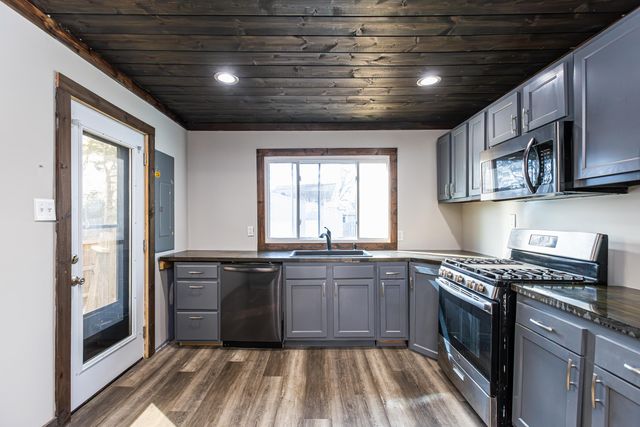 177 Cleveland Avenue, Versailles, KY 40383