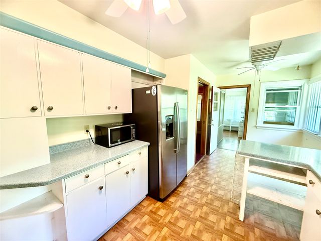 4607 HIGHVIEW Boulevard, Erie, PA 16509