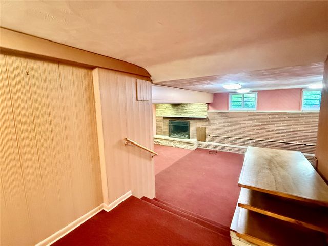 4607 HIGHVIEW Boulevard, Erie, PA 16509