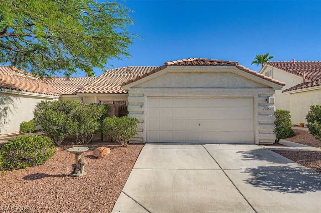 Image 2 of property listing at 10059 Oak Creek Canyon Avenue, Las Vegas, NV 89147