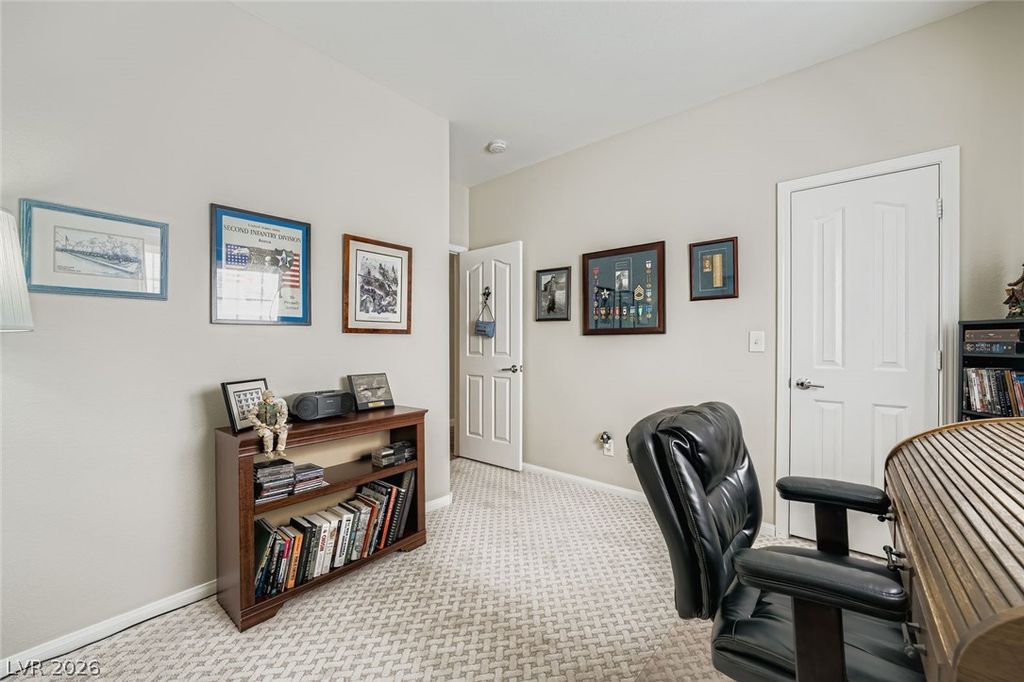 Image 31 of property listing at 10059 Oak Creek Canyon Avenue, Las Vegas, NV 89147