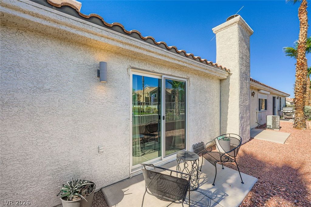 Image 34 of property listing at 10059 Oak Creek Canyon Avenue, Las Vegas, NV 89147