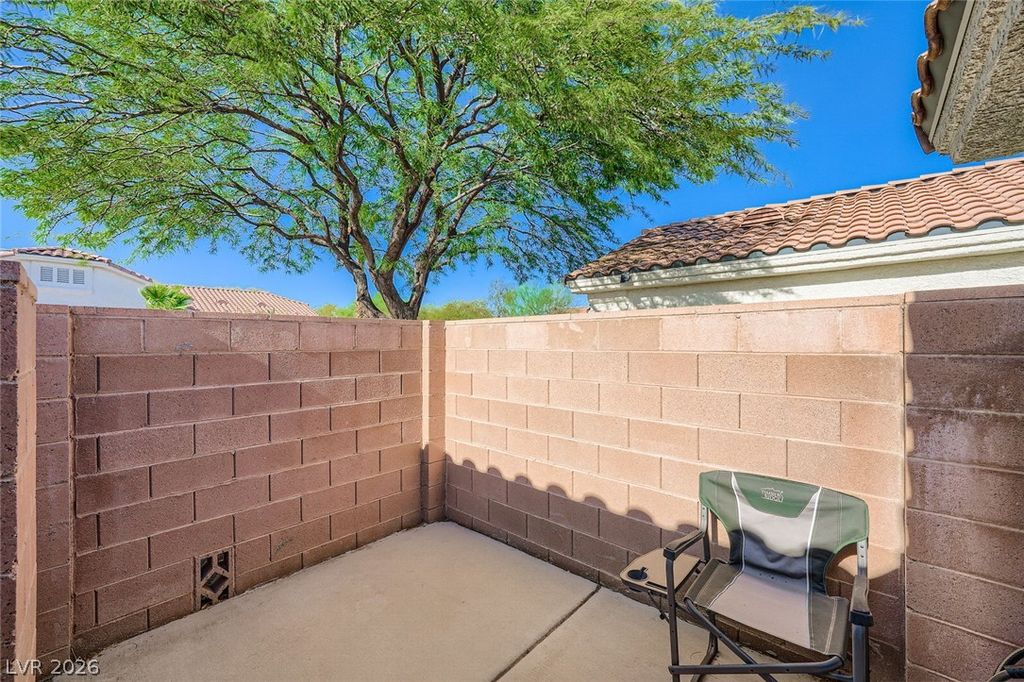 Image 37 of property listing at 10059 Oak Creek Canyon Avenue, Las Vegas, NV 89147