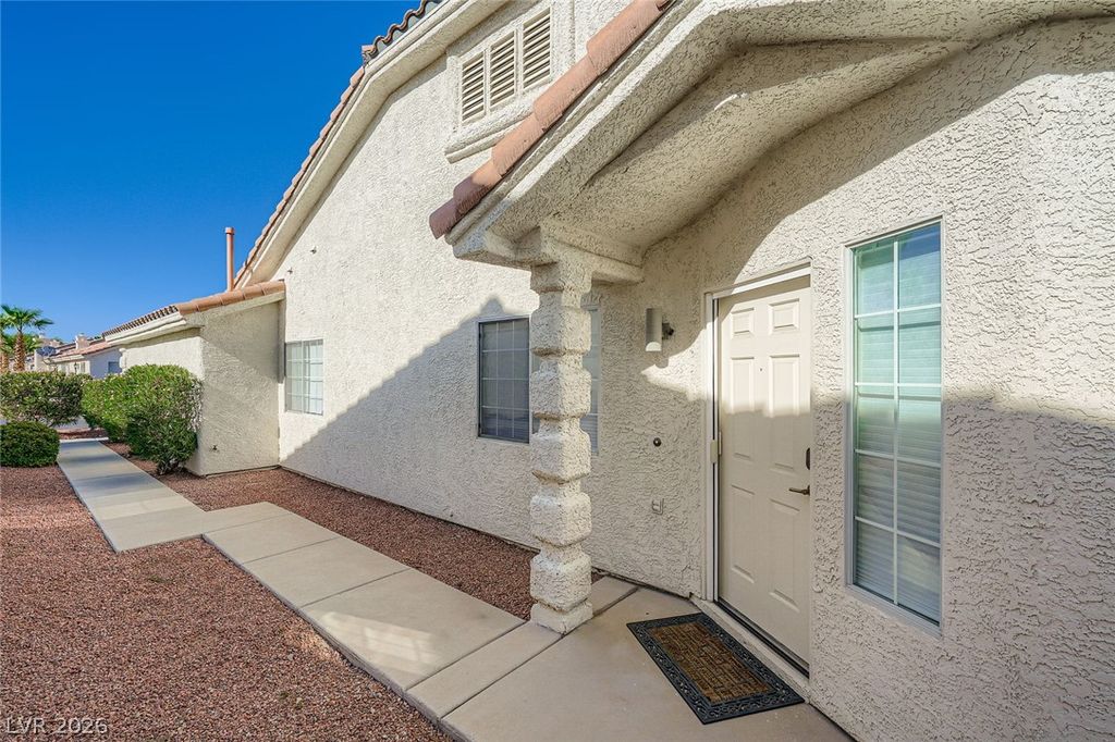 Image 5 of property listing at 10059 Oak Creek Canyon Avenue, Las Vegas, NV 89147