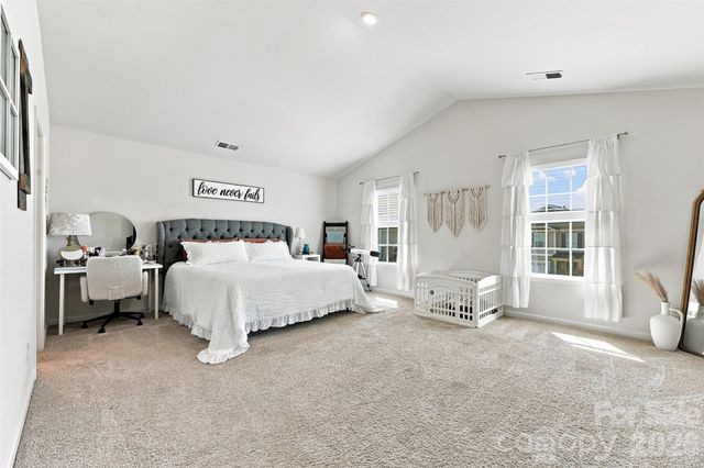 3103 Winesap Drive, Dallas, NC 28034