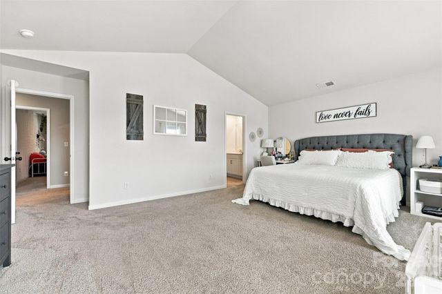 3103 Winesap Drive, Dallas, NC 28034