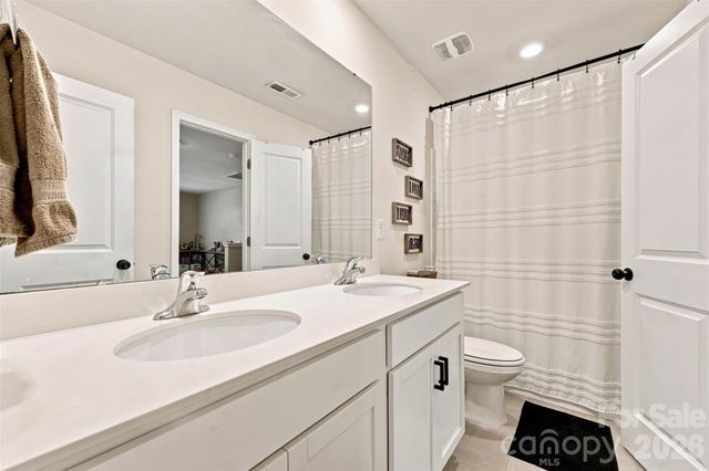 3103 Winesap Drive, Dallas, NC 28034