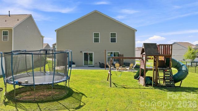 3103 Winesap Drive, Dallas, NC 28034