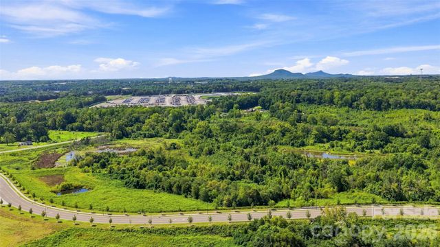 3103 Winesap Drive, Dallas, NC 28034