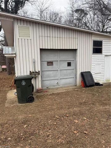 1720 Fisher Ferry Street, Thomasville, NC 27360