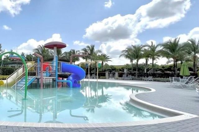 8860 NW 103rd Ave 8860, Doral, FL 33178