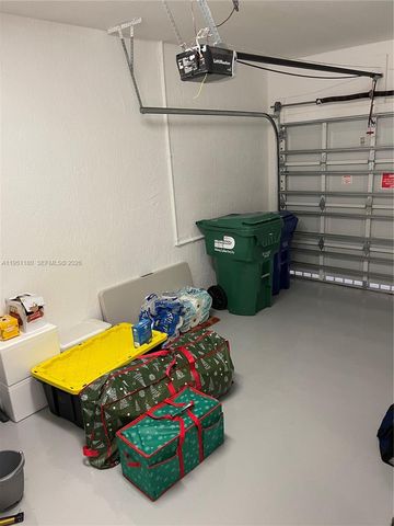 8860 NW 103rd Ave 8860, Doral, FL 33178