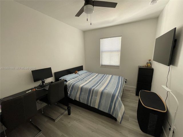 8860 NW 103rd Ave 8860, Doral, FL 33178