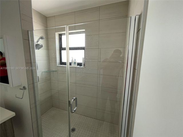 8860 NW 103rd Ave 8860, Doral, FL 33178