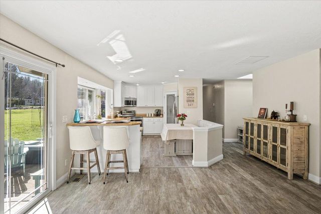 11195 Ringtail Rd, Penn Valley, CA 95946