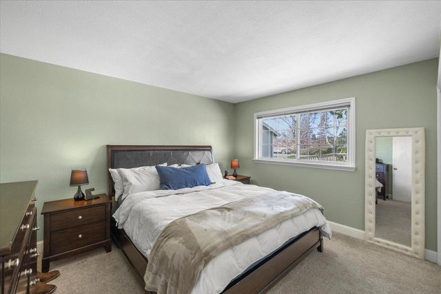 11195 Ringtail Rd, Penn Valley, CA 95946