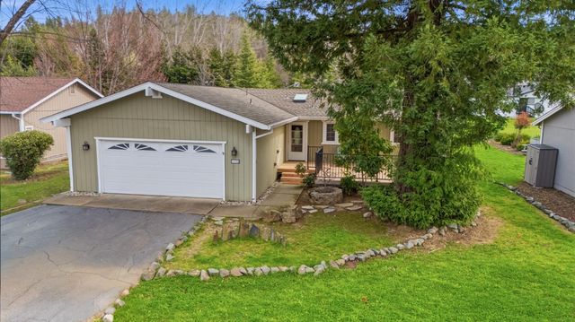 11195 Ringtail Rd, Penn Valley, CA 95946