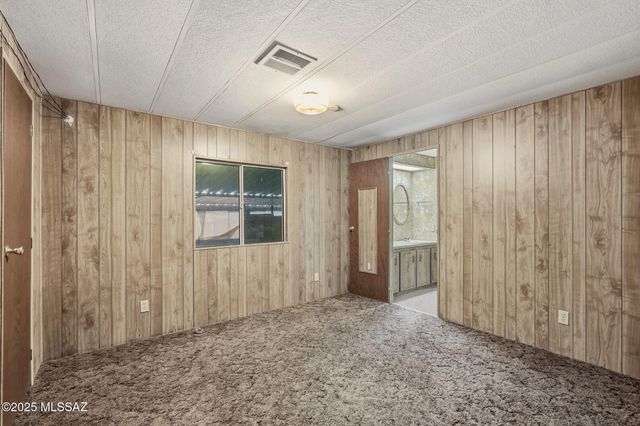 2245 W Camino Amigo, Oracle, AZ 85623