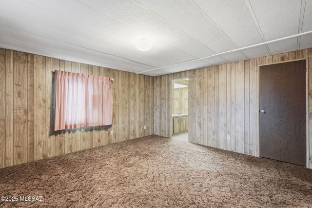 2245 W Camino Amigo, Oracle, AZ 85623