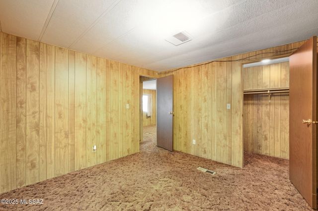 2245 W Camino Amigo, Oracle, AZ 85623