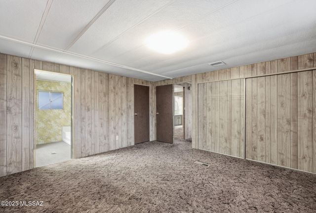 2245 W Camino Amigo, Oracle, AZ 85623