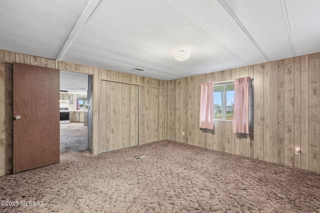 2245 W Camino Amigo, Oracle, AZ 85623