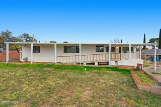 2245 W Camino Amigo, Oracle, AZ 85623